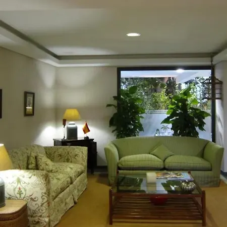 Hotel Hospedium Abril