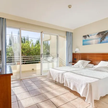 Hotel Hospedium Abril 3*