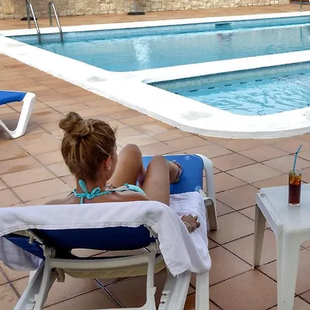 Hotel Hospedium Abril 3*
