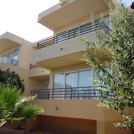 Hospedium Abril Hotel 3*