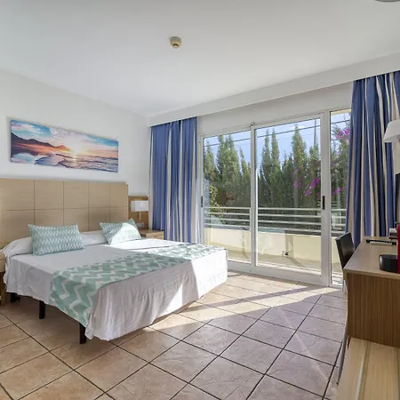 Hotel Hospedium Abril 3*